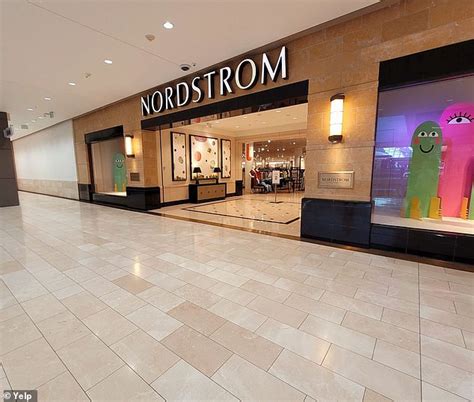 nordstrom stores topanga.